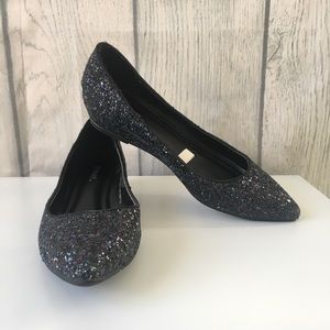 Merona Women Sz 6 Flats Sparkles Point Toe Ballet